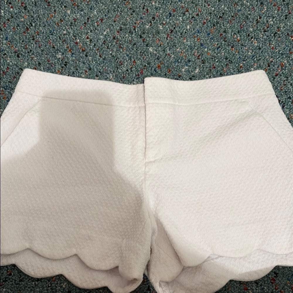 Club Monaco Scalloped Shorts